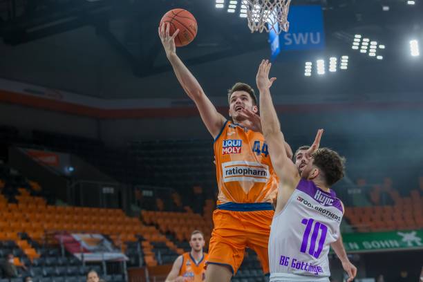 教练理念磨 教练理念磨