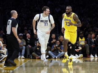 季后赛中扮 季后赛中扮